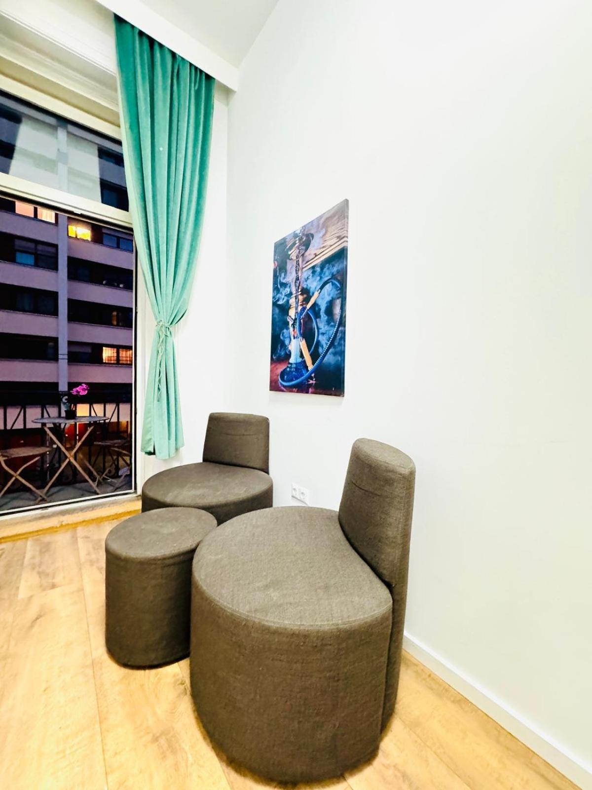 Apartment Cozy 9br Shared Apartment, Only 12min Walk To Augarten Wien